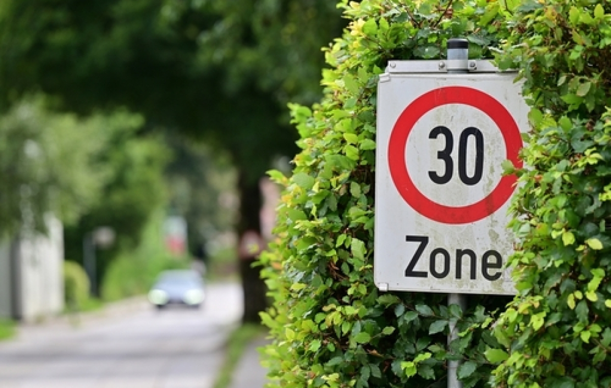 Geschwindigkeitsbeschränkung für eine 30er Zone