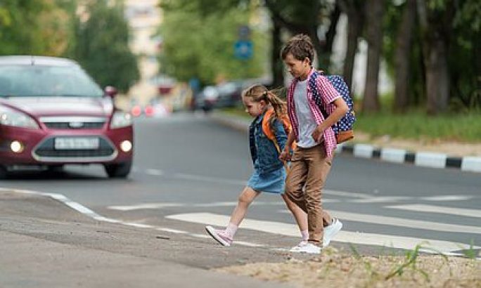 Richtiges Fußgängerverhalten üben – in 5 Schritten