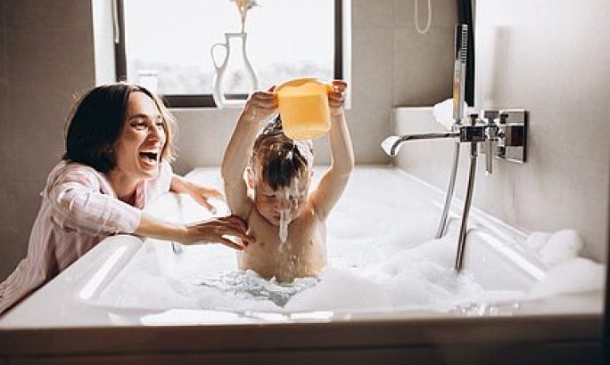 Baby, es ist Badezeit!