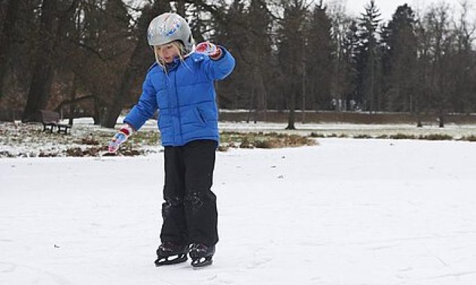 Eislaufen auf Teichen & Seen