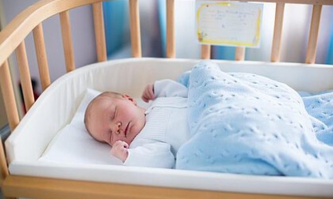 Gitterbett 1